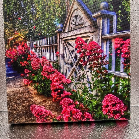 These canvas prints are so special! 8 x 8 and size great for gifting! - Picture 5 of 15